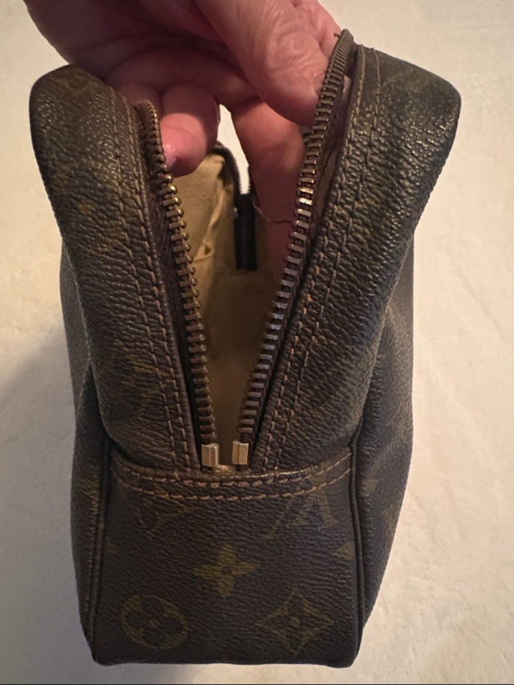 Louis Vuitton Monogram Canvas Toiletry Case in Brown - Picture 6 of 7